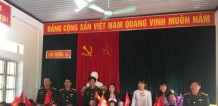 Áo cờ đỏ sao vàng trường mầm non Đồng Văn