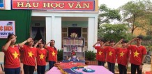 Áo cờ đỏ sao vàng trường THCS Nguyễn Trãi
