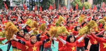 Áo cờ đỏ sao vàng trường tiểu học Đằng Hải