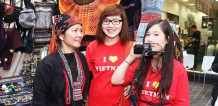 Áo cờ Việt Nam dành cho các bạn nữ cá tính