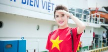 Lý giải vì sao áo phông cờ Việt Nam rất được ưa chuộng